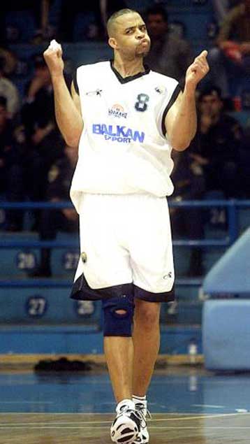 Δίκαιη ήττα για Ηρακλή, 90-70 από τη Σκαβολίνι στη Suproleague της FIBA