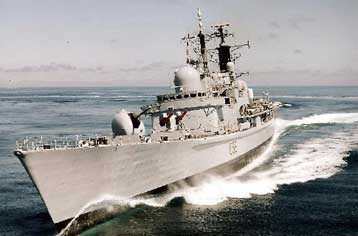 Πέντε άτομα συνέλαβε η αστυνομία της Υεμένης σε σχέση με την επίθεση στο USS Cole