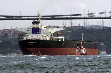 Απόσυρση 278 ελληνικών τάνκερ μελετά ο Διεθνής Οργανισμός Ναυτιλίας την προσεχή 15ετία