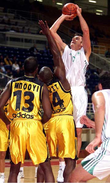 Καλύτερα που χάνουμε τώρα, είπε ο Ομπράντοβιτς εν όψει Σλασκ<I>Για την πρώτη νίκη την Πέμπτη ο Π