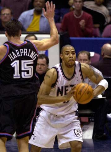 Εφιάλτης του Halloween οι Σίξερς, άλωσαν τη Νέα Υόρκη στην πρεμιέρα του ΝΒΑ