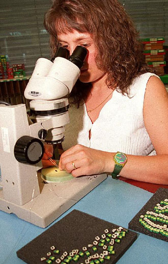 Λιγότεροι οι θάνατοι από AIDS στη Γαλλία