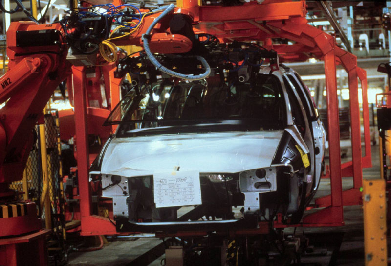 Eκτός λειτουργίας τρεις μονάδες παραγωγής της Chrysler στη B. Αμερική