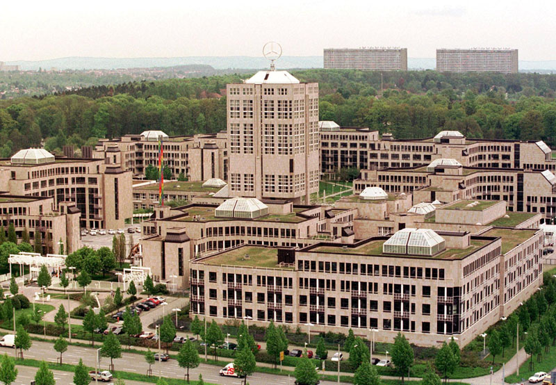 H Toyota διαψεύδει δημοσίευμα για εξαγορά μεριδίου της DaimlerChrysler