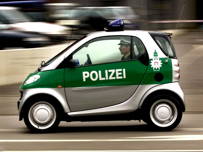 Έξυπνες… περιπολίες στους δρόμους του Αμβούργου