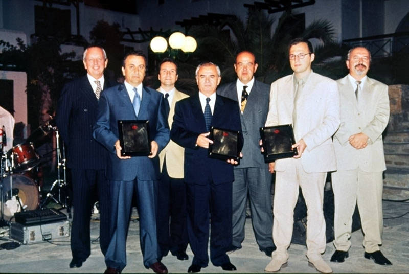 H Toyota Ελλάς βραβεύει τους επίσημους εμπόρους της