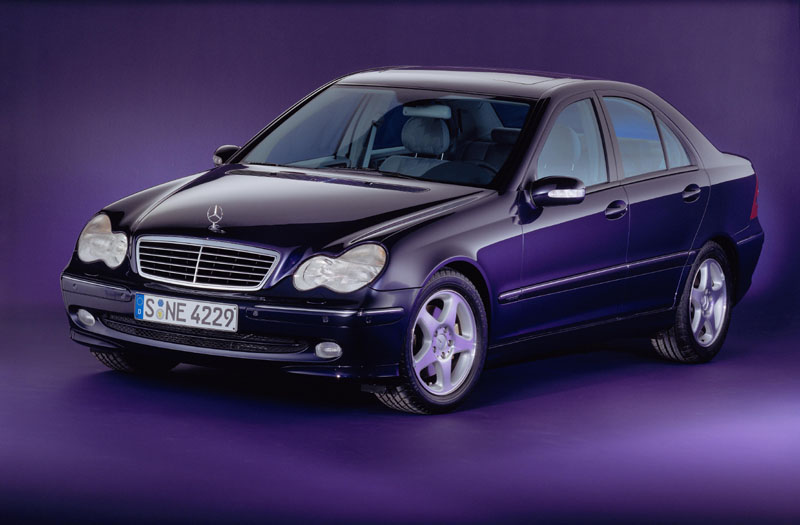 Εισαγόμενο Αυτοκίνητο της Χρονιάς η Mercedes-Benz C-Class στην Ιαπωνία