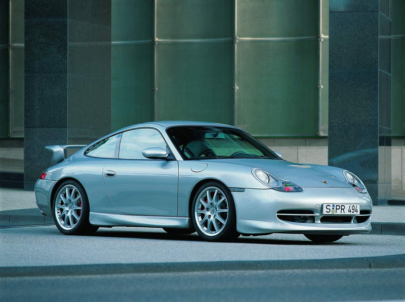 Aυξήσεις πωλήσεων για τις Porsche και Audi τον Οκτώβριο στις ΗΠΑ