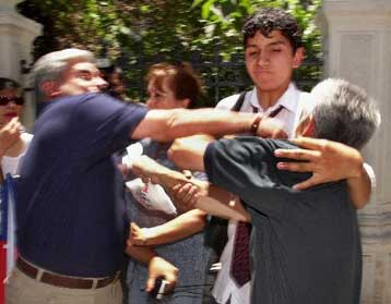 Διεκόπη το ντέρμπι της Τεχεράνης, λόγω επεισοδίων μεταξύ των παικτών των δύο ομάδων