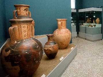 Εξαρθρώθηκε στην Ιταλία σπείρα αρχαιοκαπήλων – Σημαντικά τα ευρήματα