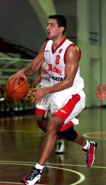 Η Νήαρ Ηστ χάνει τον Πανταζόπουλο για ένα μήνα – Υπέστη βαριά θλάση στους οπίσθιους μηριαίους