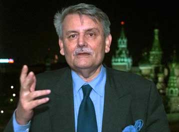 Ανακλήθηκε επισήμως ο αδελφός του Μιλόσεβιτς από την πρεσβεία της Μόσχας