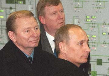 Τρίγωνο στρατηγικής συνεργασίας Ουκρανίας – Ρωσίας και ΝΑΤΟ προτείνει το Κίεβο