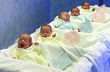 Τα πρώτα παιδιά που προήλθαν από κατεψυγμένο ωάριο και σπέρμα γεννήθηκαν στη Σιγκαπούρη