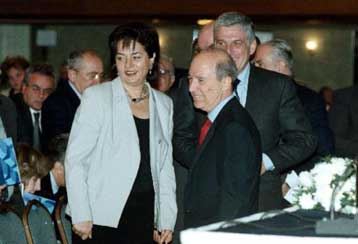 Αλλαγές στο εκλογικό σύστημα προωθεί η κυβέρνηση – Δύο τα πιθανά σενάρια