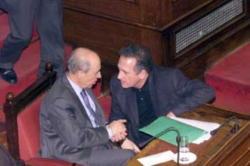 Σύσκεψη για την αναθεώρηση του Συντάγματος στο Μαξίμου – Στα προσεχώς τα οργανωτικά του ΠΑΣΟΚ