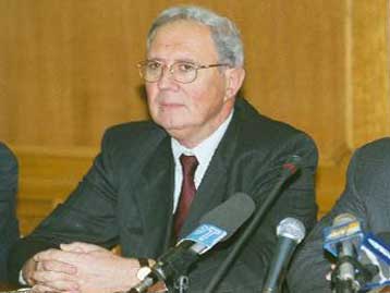 Σταδιακή θα είναι η εναρμόνιση των επιτοκίων καταθέσεων και χορηγήσεων, επισημαίνει η ΤτΕ