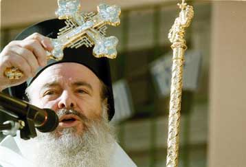 Ουδείς μπορεί να αμφισβητήσει τον Οικουμενικό Πατριάρχη, δηλώνει ο Αρχιεπίσκοπος