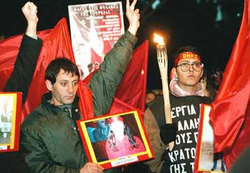 Τουρκική διαμαρτυρία για τη δράση της Κουρδικής Ερυθράς Ημισελήνου στην Ελλάδα