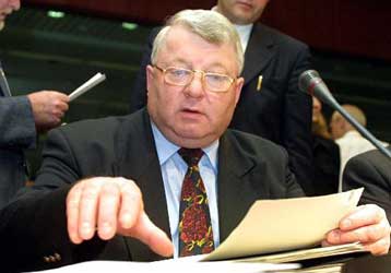 Ελέγχους και στα πρόβατα για τον εντοπισμό της σπογγώδους εγκεφαλοπάθειας ζητά τώρα η Γερμανία