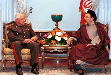 Ιράν και Ρωσία αψηφούν τις ΗΠΑ και αποφασίζουν ευρεία συνεργασία στον αμυντικό τομέα