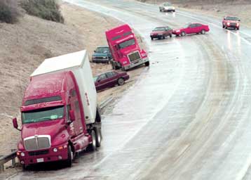 Παγετός έχει παραλύσει περιοχές των κεντρικών ΗΠΑ – Δεκαέξι άνθρωποι έχουν χάσει τη ζωή τους