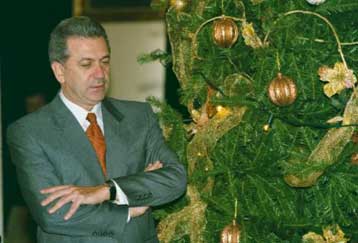 «Πολίτες της Ελλάδας» η επικρατέστερη ονομασία του κόμματος Αβραμόπουλου