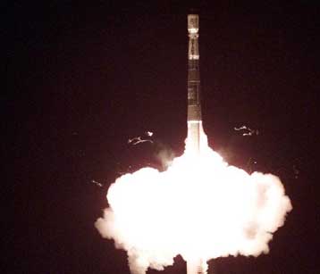 Επιτυχημένη δοκιμή ρωσικού βαλλιστικού πυραύλου στη θάλασσα Μπάρεντς