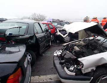 Καραμπόλα 12 αυτοκινήτων στην εθνική οδό Αθηνών – Τριπόλεως