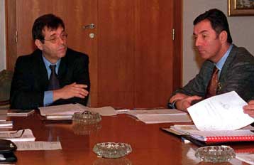 Ενδεχόμενη διάλυση της ομοσπονδίας θα είναι καταστροφική, προειδοποιεί ο Κοστούνιτσα τον Τζουγκάνοβι