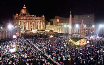 Από τη λάμψη του Βατικανού στη θλίψη της Βηθλεέμ