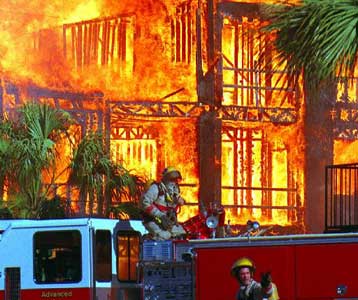 Οκτώ νεκροί από πυρκαγιά κατά τη διάρκεια του ρεβεγιόν στη Γαλλία