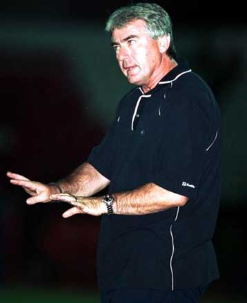 Ο Κρμπότιτς ανέλαβε τον Πανηλειακό