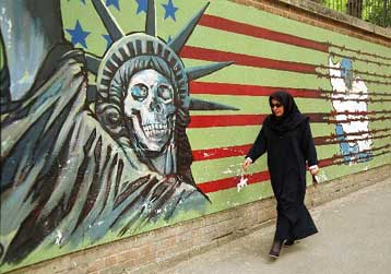 Ας βελτιώσουμε επιτέλους τις σχέσεις μας, λέει το Ιράν στη νέα κυβέρνηση των ΗΠΑ