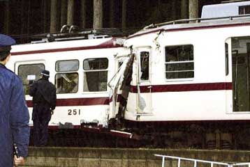 Ένα άτομο βαριά τραυματισμένο από σύγκρουση τρένων στην Τσεχία  –  Ελαφρά τραυματίστηκαν άλλοι δεκαπ