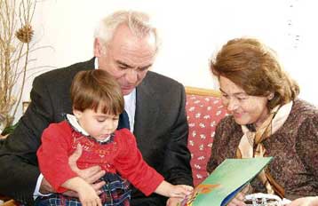 Το παιδικό χωριό SOS στη Θεσσαλονίκη επισκέφθηκε ο Α.Τσοχατζόπουλος