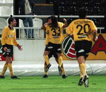 Οι παίκτες της AEK κάνουν γιορτές και ο Παθιακάκης ψάχνει αμυντικό