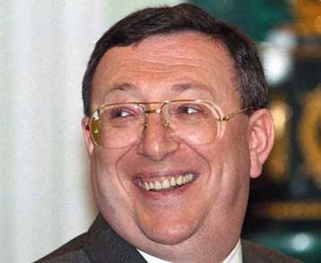 Ελεύθερος ο Γκουζίνσκι με εγγύηση δύο δισ. δραχμές