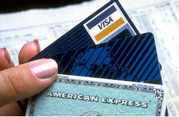 To FBI ερευνά 55 χιλιάδες «ύποπτες» χρεώσεις πιστωτικών καρτών