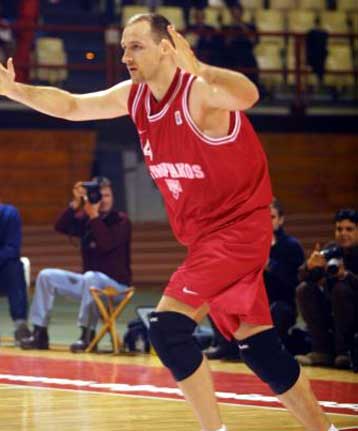 Ράτζα και… θέαμα με νίκη 82-70 του Ολυμπιακού επί της Oλίμπια στη Euroleague