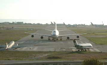 Διαμαρτυρία του ΥΠΕΞ για την ένταξη της Ελλάδας στον κατάλογο της FAA με τις επισφαλείς πτήσεις