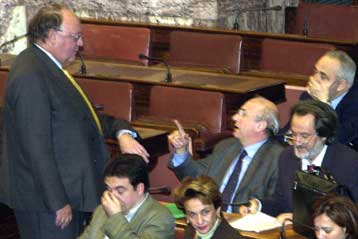 Υπεραμύνθηκε ο Τσουκάτος της επίμαχης πρότασής του, στη συζήτηση για τον προϋπολογισμό