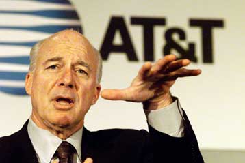 Μικρότερα μερίσματα και έσοδα ανακοινώνει η ΑΤ&Τ για το τέταρτο τρίμηνο