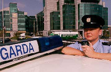 Νέες συλλήψεις στην Ιρλανδία μετά τον εντοπισμό ποσότητας εκρηκτικών υλών