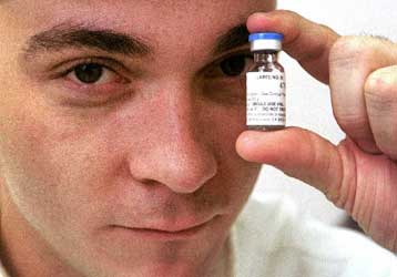 Εμβόλιο κατά του AIDS δοκιμάζεται εντός του 2001 στην Κένυα