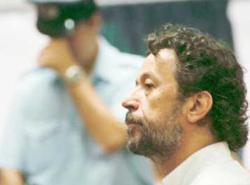 Συνελήφθη για… χρέη προς το ΙΚΑ ο Μάκης Τριανταφυλλόπουλος – Θα περάσει τη νύχτα στο κρατητήριο