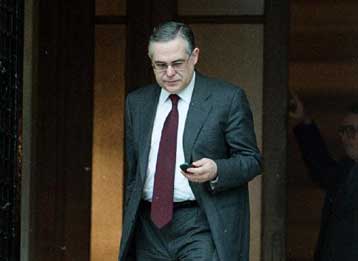 Δεν κινδυνεύει η δραχμή με υποτίμηση, διαβεβαιώνει ο Λ.Παπαδήμος