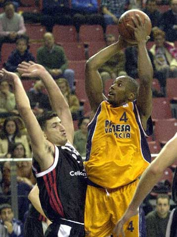 Δύσκολη νίκη της Βαλένθια επί της Χαποέλ Γκαλίλ Ελιόν για το Κύπελλο Σαπόρτα – Αποτελέσματα