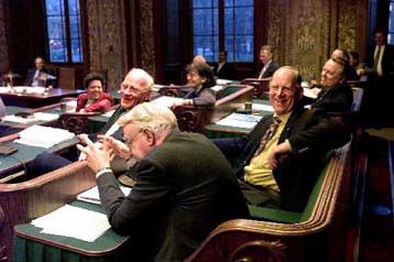 Η Ολλανδία νομιμοποιεί το γάμο ομοφυλόφιλων ζευγαριών