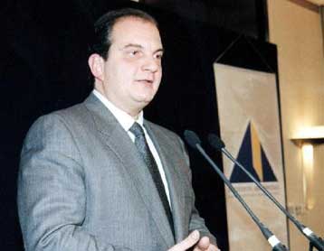 Τέλος τα ροζ συννεφάκια για το δήμαρχο Αθηναίων – Λάθος όσα είπε η Ντόρα